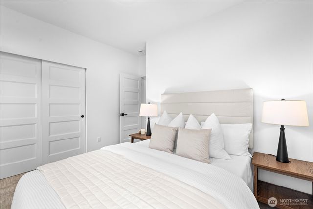 1704 A N 47th Street, Seattle, WA 98103