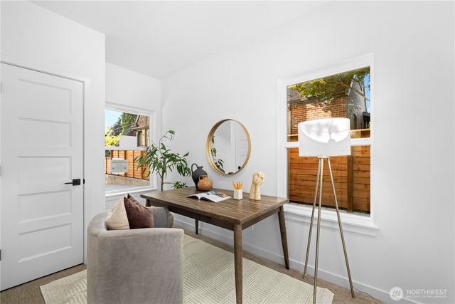 1704 A N 47th Street, Seattle, WA 98103