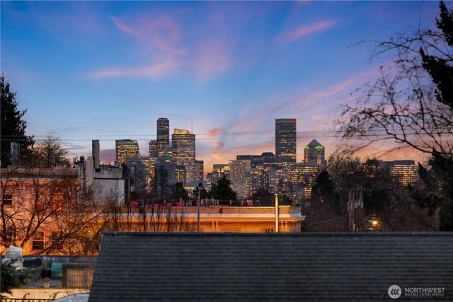 1704 A N 47th Street, Seattle, WA 98103