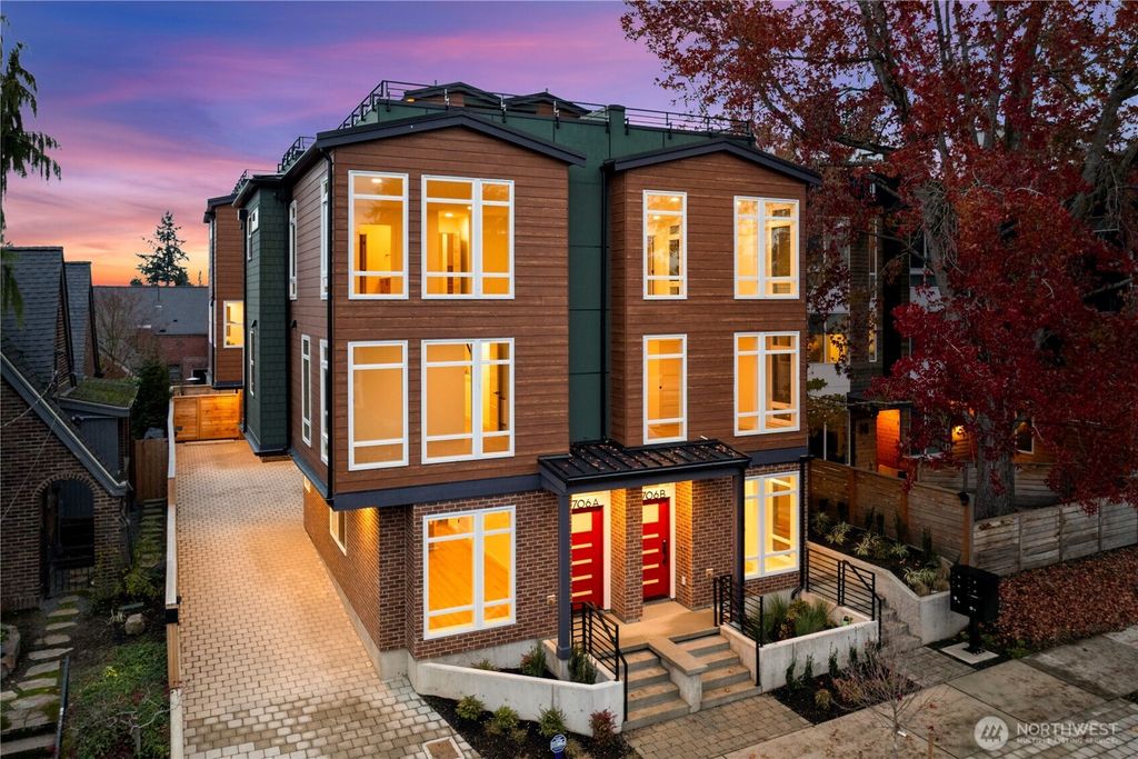 1704 A N 47th Street, Seattle, WA 98103