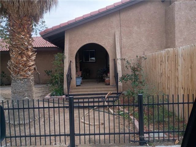 201 S Greenlawn Street, Ridgecrest, CA 93555