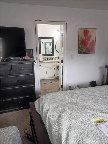 201 S Greenlawn Street, Ridgecrest, CA 93555