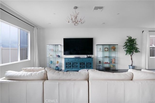 45033 Starina, Lake Elsinore, CA 92532