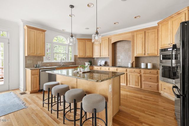 403 Simerville Road, Chapel Hill, NC 27517