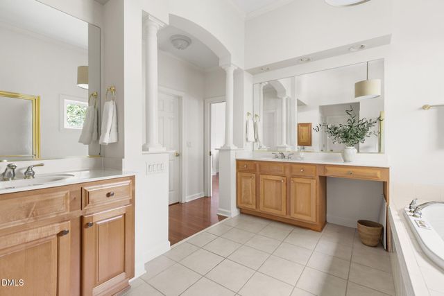 403 Simerville Road, Chapel Hill, NC 27517