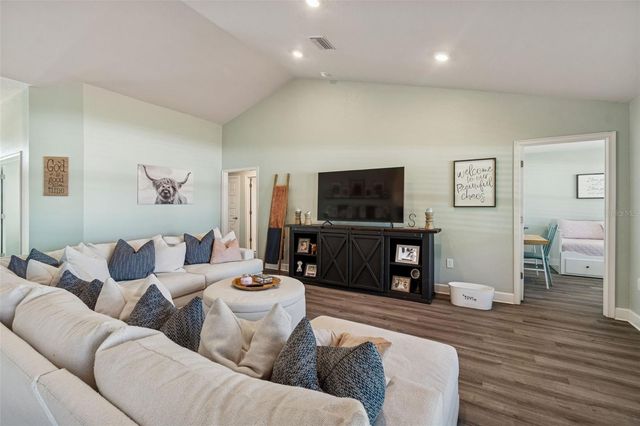 12517 SUNSET WOODS DRIVE, Spring Hill, FL 34609