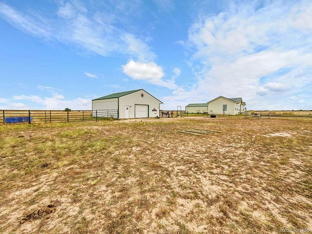 10660 Schumaker Road, Bennett, CO 80102
