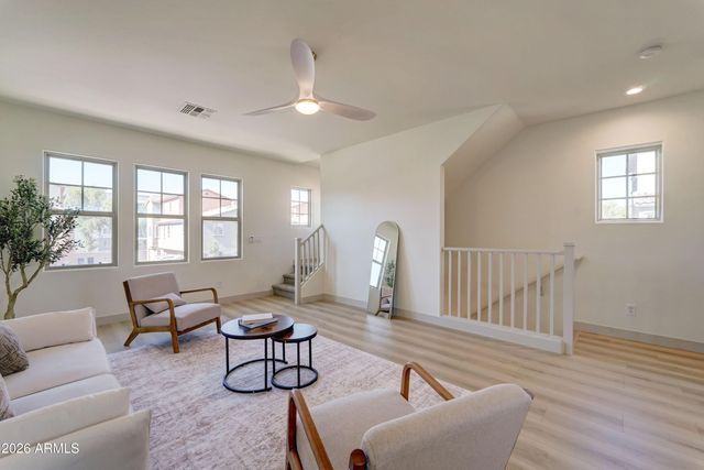 7731 W PIPESTONE Place, Phoenix, AZ 85035