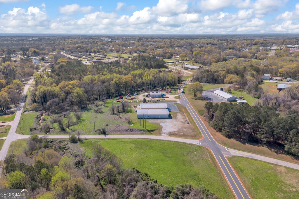 740 Martin Luther King Jr Boulevard, Elberton, GA 30635 — photo 3