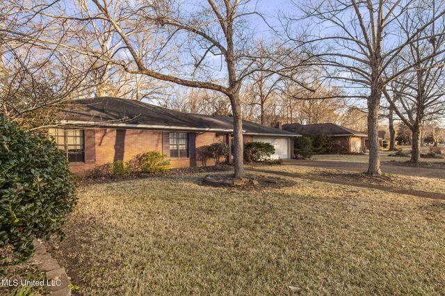 102 Sunline Drive, Brandon, MS 39042