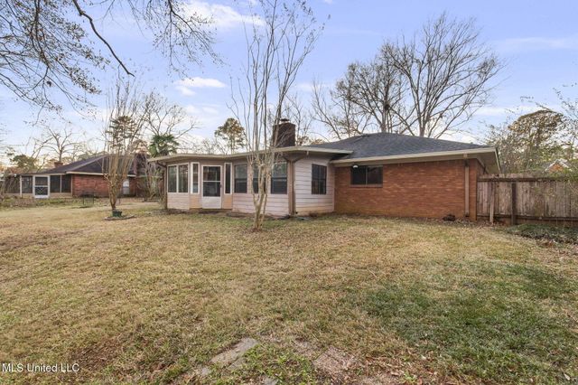 102 Sunline Drive, Brandon, MS 39042