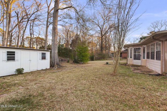 102 Sunline Drive, Brandon, MS 39042