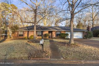 102 Sunline Drive, Brandon, MS 39042