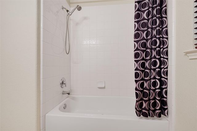 6030 Hyacinth Path Way, Houston, TX 77049