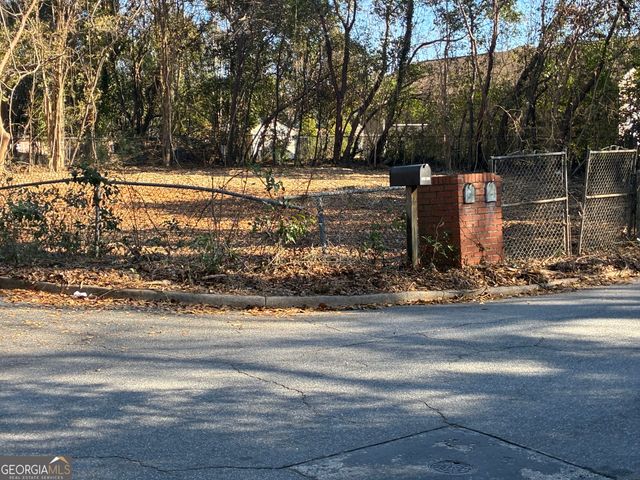 1316 Walls Road, Macon, GA 31211