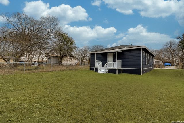451 FERRIS AVE, San Antonio, TX 78220