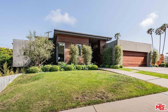 16622 Akron Street, Pacific Palisades (los Angeles), CA 90272