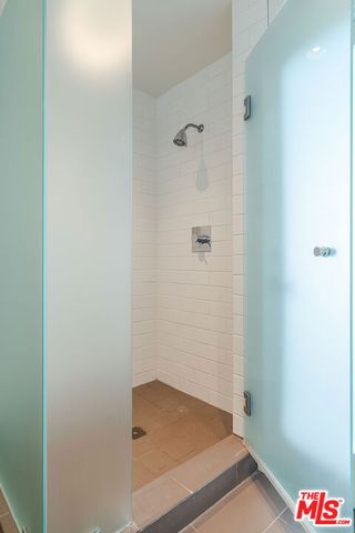 16622 Akron Street, Pacific Palisades (los Angeles), CA 90272