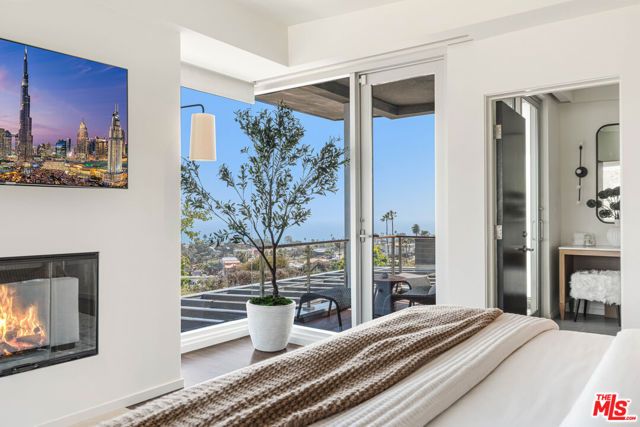 16622 Akron Street, Pacific Palisades (los Angeles), CA 90272