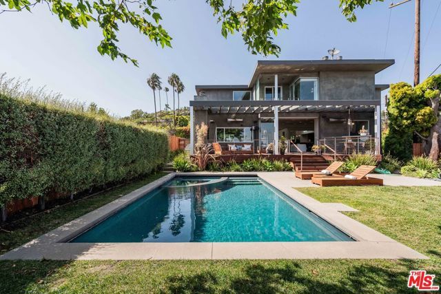 16622 Akron Street, Pacific Palisades (los Angeles), CA 90272