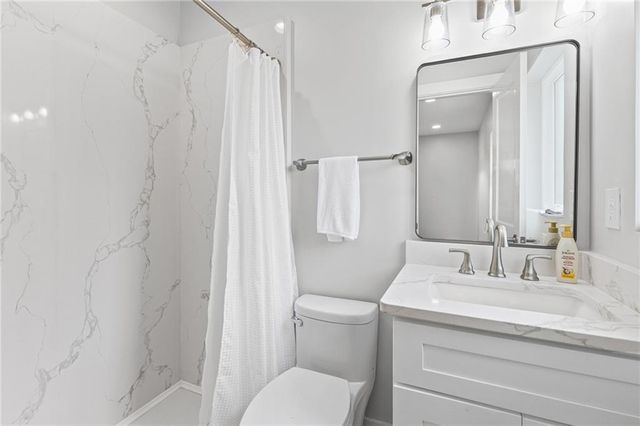 40 W Lourando Drive, Mobile, AL 36606