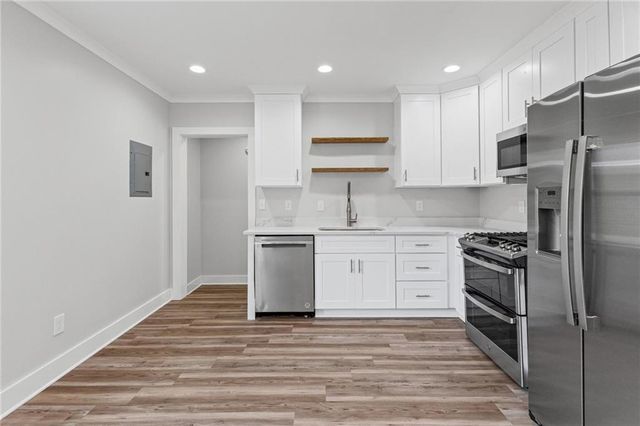 40 W Lourando Drive, Mobile, AL 36606