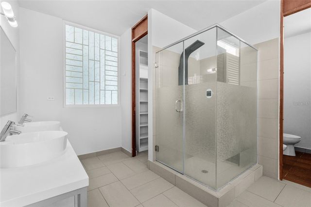 613 CALLE ALICANTE, Caguas, PR 00727