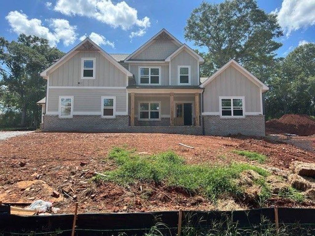 180 Races Road, Hoschton, GA 30548