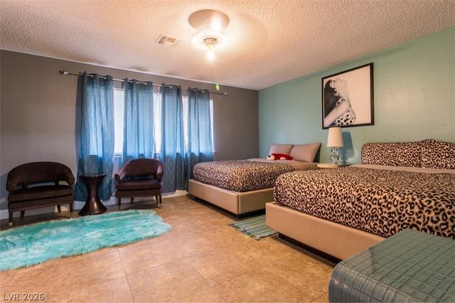 1812 Niblick Circle, Las Vegas, NV 89142