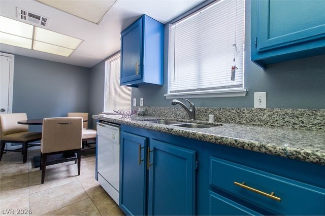 1812 Niblick Circle, Las Vegas, NV 89142