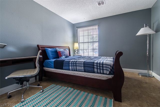 1812 Niblick Circle, Las Vegas, NV 89142