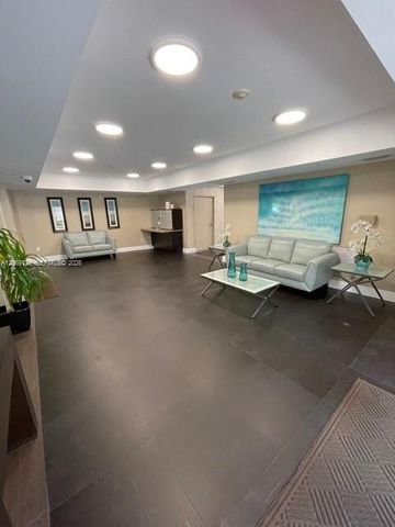 2650 SW 37th Avenue 501, Miami, FL 33133