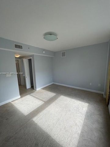 2650 SW 37th Avenue 501, Miami, FL 33133