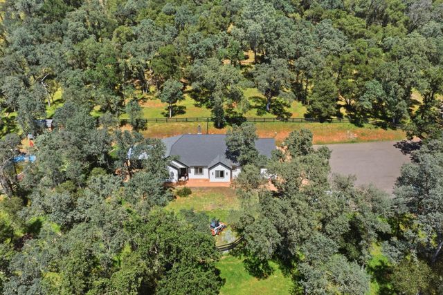 1400 Crooked Mile Ct, Placerville, CA 95667