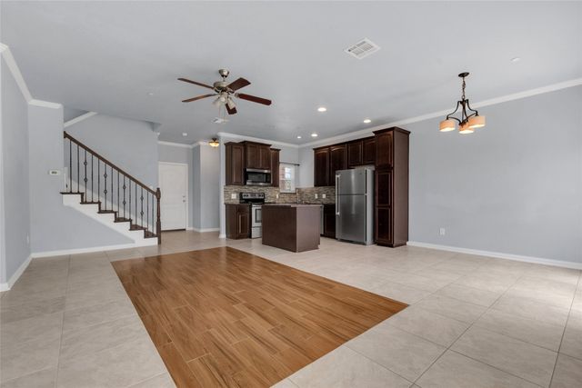 706 S Jupiter Road 705, Allen, TX 75002