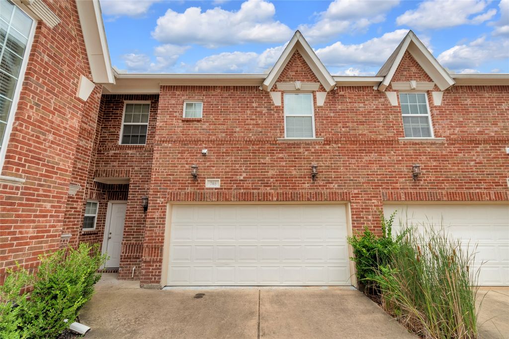 706 S Jupiter Road 705, Allen, TX 75002