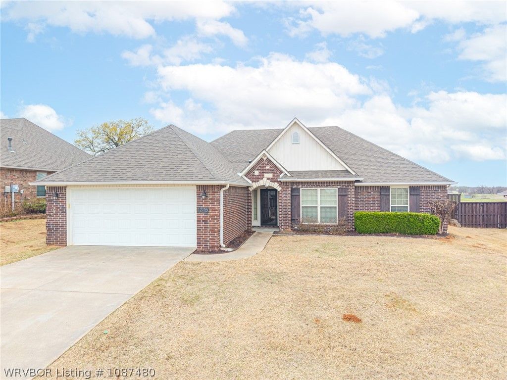 12116 Sapling Drive, Fort Smith, AR 72916