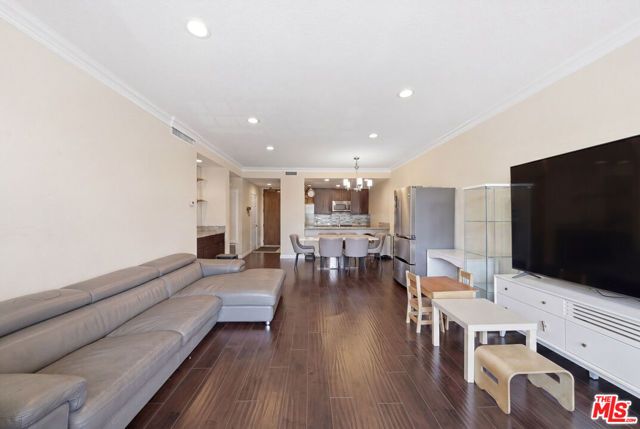 435 S La Fayette Park Place 219, Los Angeles, CA 90057