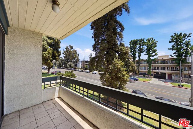 435 S La Fayette Park Place 219, Los Angeles, CA 90057