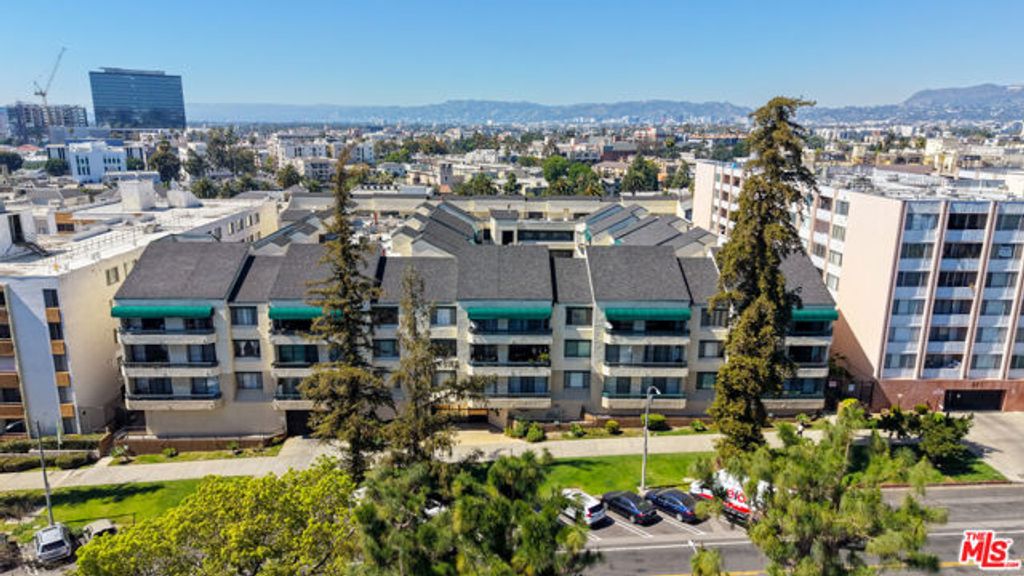 435 S La Fayette Park Place 219, Los Angeles, CA 90057