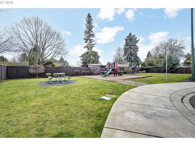 3445 POPLAR Ct, Forest Grove, OR 97116