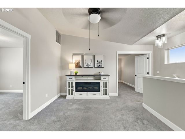 3445 POPLAR Ct, Forest Grove, OR 97116