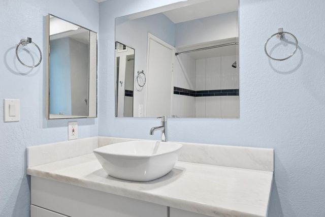 6480 N 82nd Street 1133, Scottsdale, AZ 85250