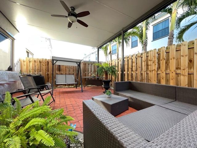 25320 SW 115th Ct 25320, Homestead, FL 33032