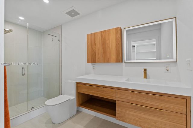 3250 NE 1st Ave 545, Miami, FL 33137