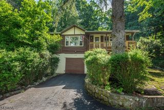 23 Lakeside Ave, Hardyston Twp., NJ 07460