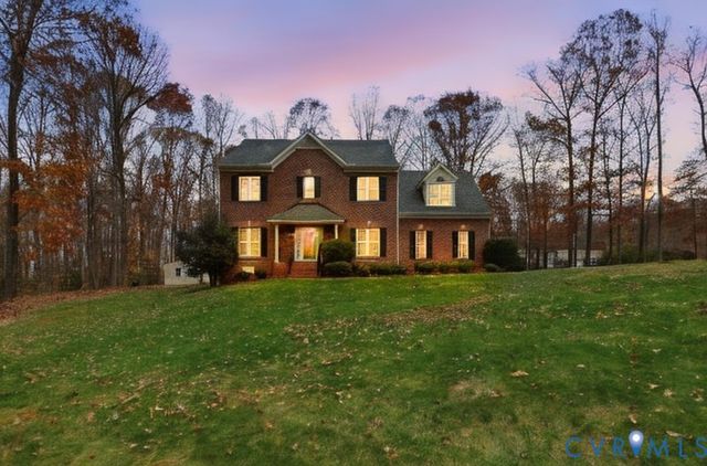 1311 Autumn Breeze Dr, Oilville, VA 23129