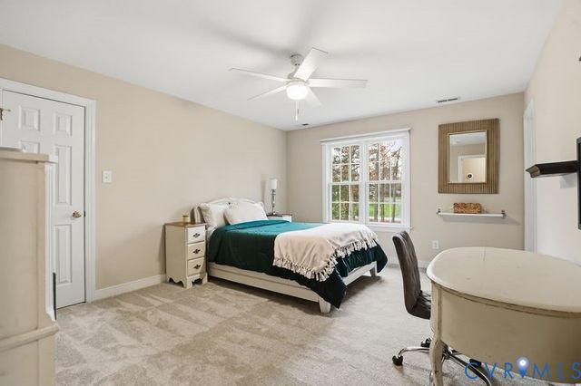 1311 Autumn Breeze Dr, Oilville, VA 23129