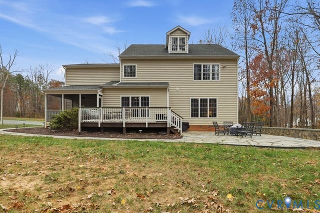 1311 Autumn Breeze Dr, Oilville, VA 23129