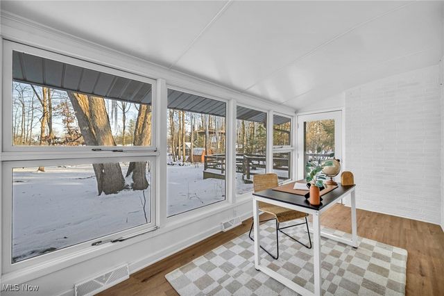 7676 Winding Way, Brecksville, OH 44141